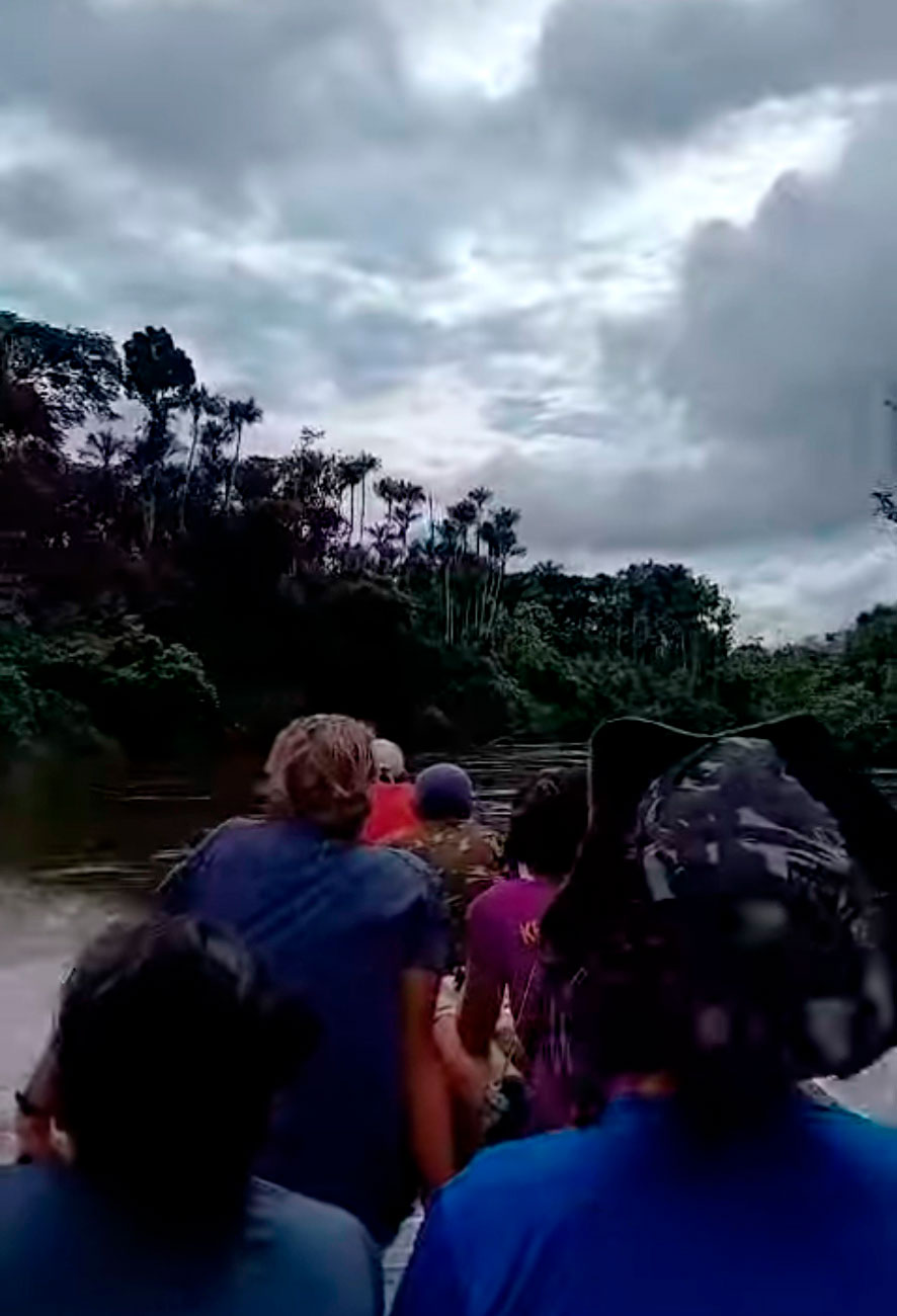 Review Matthew Holt/Amanda Ramsden